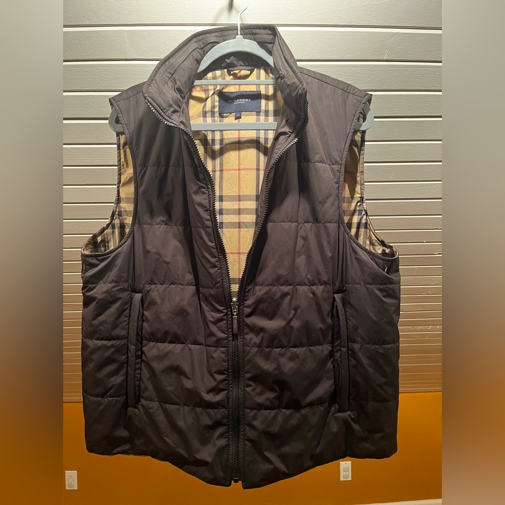 Burberry London down vest XL